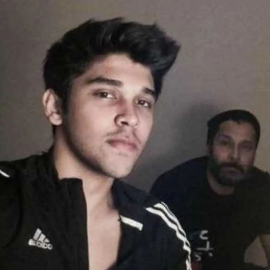 vikram-son-dhruv-main